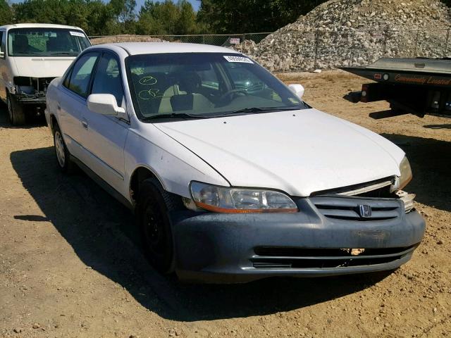 1HGCG66522A077496 - 2002 HONDA ACCORD LX WHITE photo 1