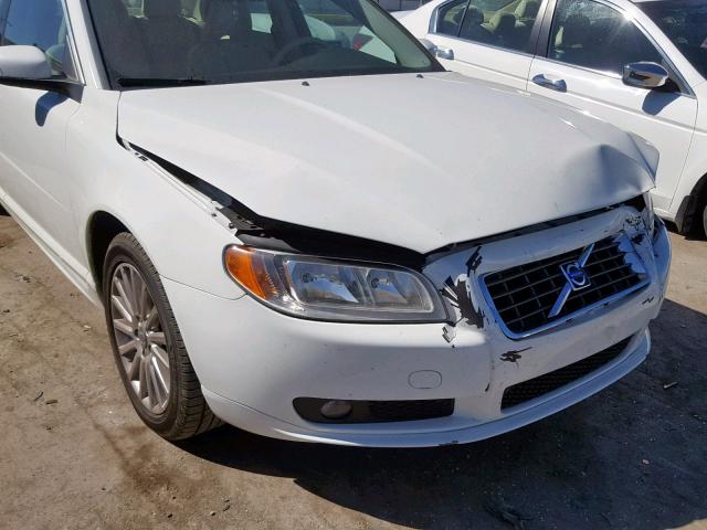 YV1AS982871021976 - 2007 VOLVO S80 3.2 WHITE photo 9