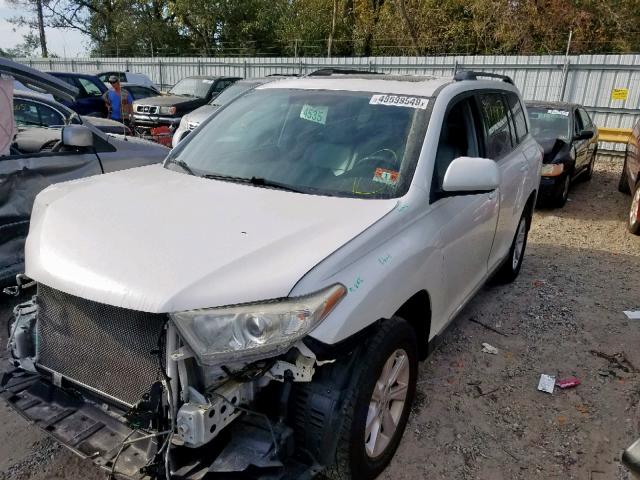 5TDBK3EH8BS050311 - 2011 TOYOTA HIGHLANDER WHITE photo 2