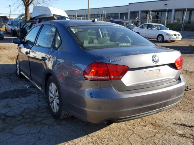 1VWAH7A39DC114319 - 2013 VOLKSWAGEN PASSAT S GRAY photo 3