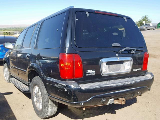 5LMFU28R22LJ13553 - 2002 LINCOLN NAVIGATOR BLACK photo 3