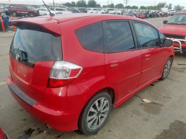 JHMGE8H54DC039367 - 2013 HONDA FIT SPORT RED photo 4