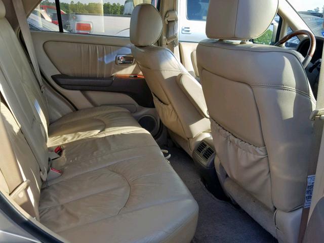 JTJGF10UX20143723 - 2002 LEXUS RX 300 GOLD photo 6