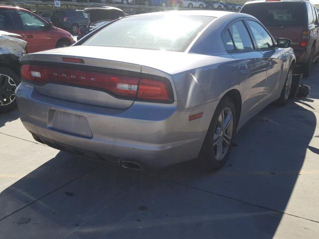 2C3CDXFG4DH722785 - 2013 DODGE CHARGER V6 SILVER photo 4