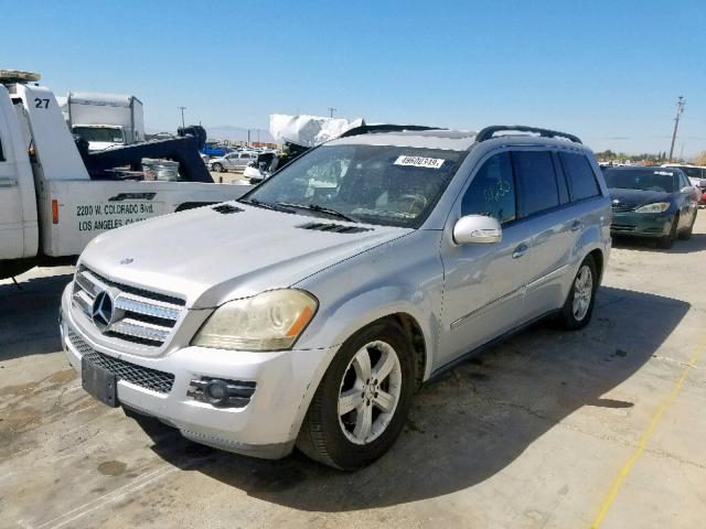 4JGBF71E17A136695 - 2007 MERCEDES-BENZ GL 450 4MA SILVER photo 2