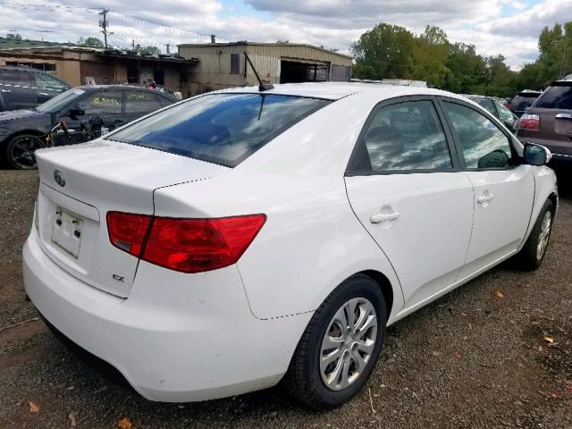 KNAFU4A24A5174113 - 2010 KIA FORTE EX WHITE photo 4