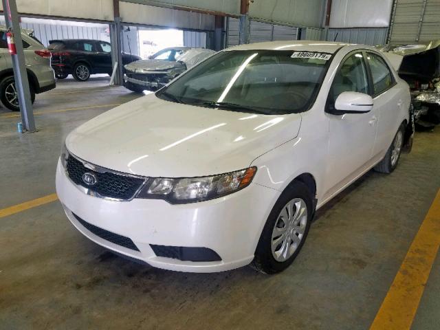 KNAFU4A26C5479860 - 2012 KIA FORTE EX WHITE photo 2