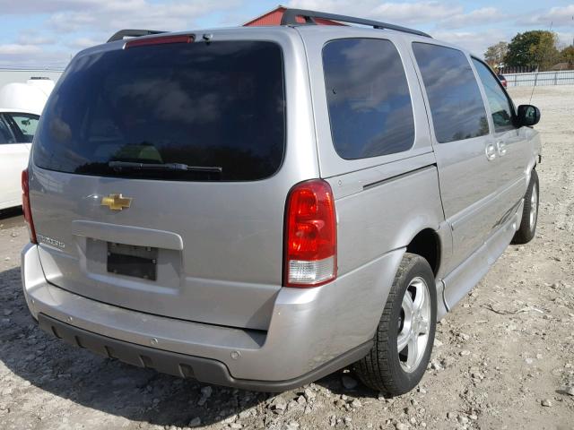 1GBDV13L75D243999 - 2005 CHEVROLET UPLANDER I ვერცხლისფერი ფოტო 4