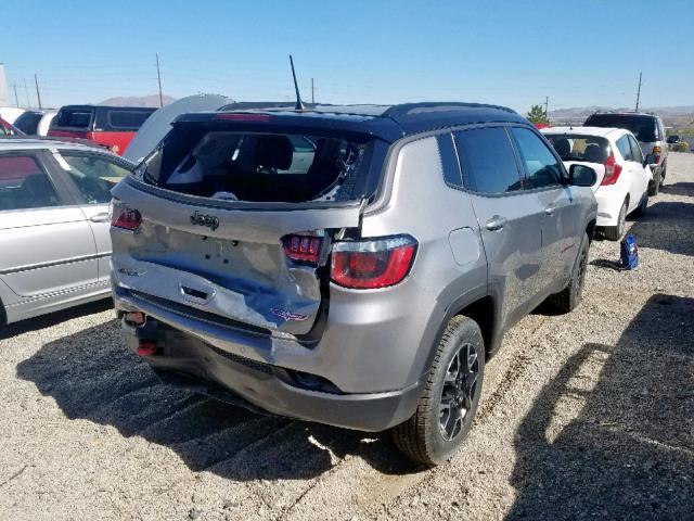 3C4NJDDB0KT785423 - 2019 JEEP COMPASS TR GRAY photo 4