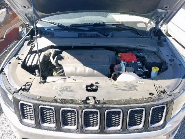 3C4NJDDB0KT785423 - 2019 JEEP COMPASS TR GRAY photo 7