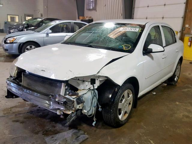 1G1AL58F287185553 - 2008 CHEVROLET COBALT LT WHITE photo 2