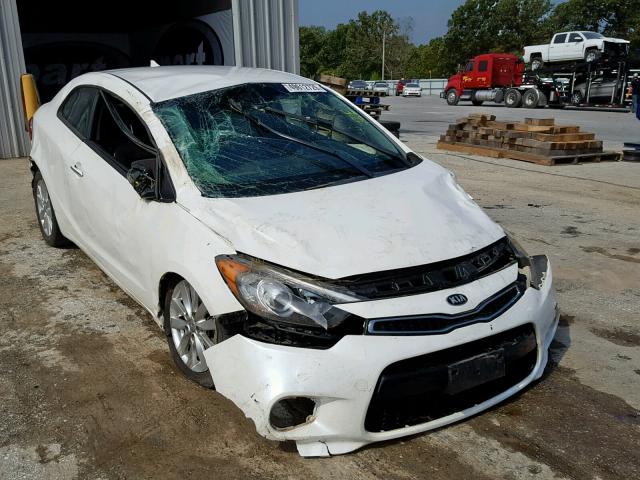 KNAFX6A81E5209025 - 2014 KIA FORTE EX WHITE photo 1