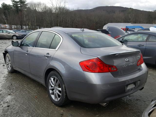 JNKCV61F89M365129 - 2009 INFINITI G37 GRAY photo 3