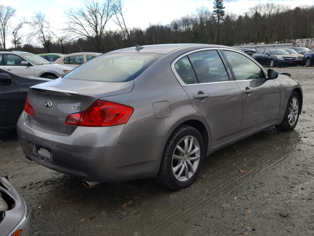 JNKCV61F89M365129 - 2009 INFINITI G37 GRAY photo 4