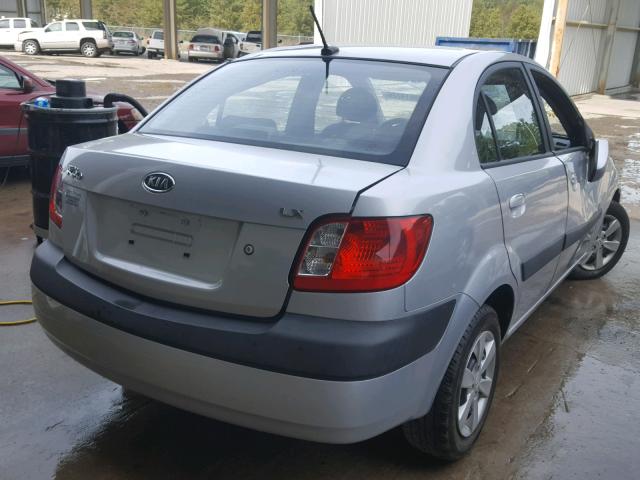 KNADE223796444635 - 2009 KIA RIO BASE SILVER photo 4