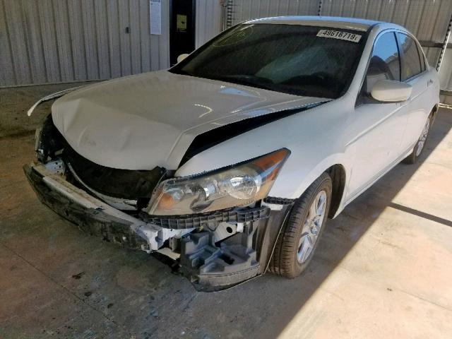 1HGCP2F67BA032250 - 2011 HONDA ACCORD SE WHITE photo 2