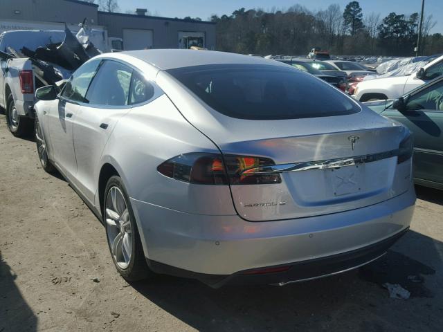 5YJSA1H20FFP74793 - 2015 TESLA MODEL S 85 SILVER photo 3