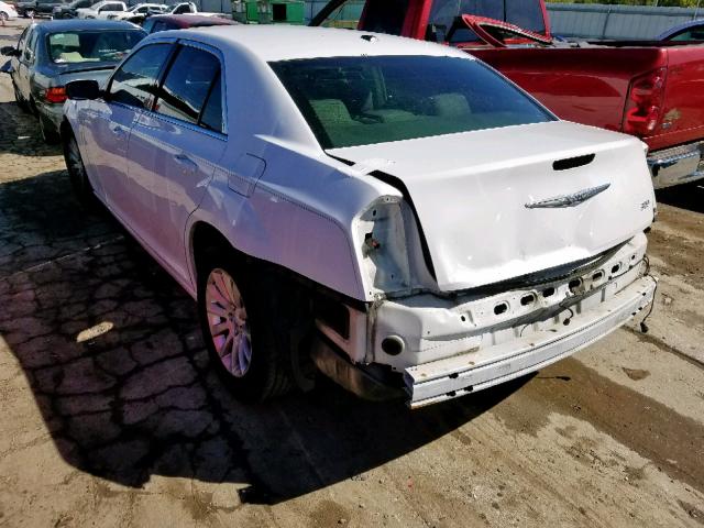 2C3CCAAG1CH105172 - 2012 CHRYSLER 300 WHITE photo 3