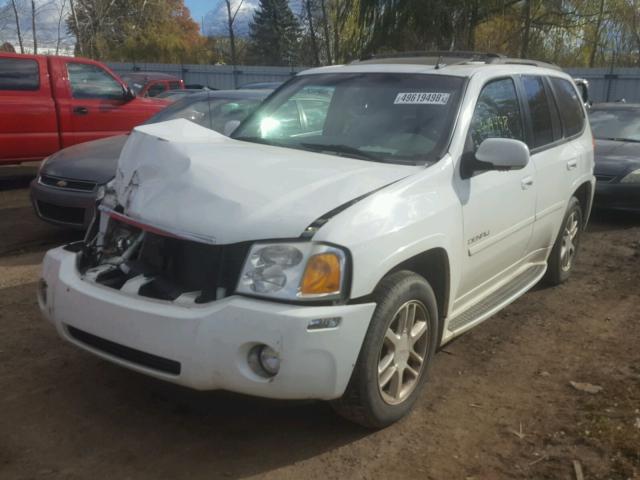 1GKET63M582191028 - 2008 GMC ENVOY DENA WHITE photo 2