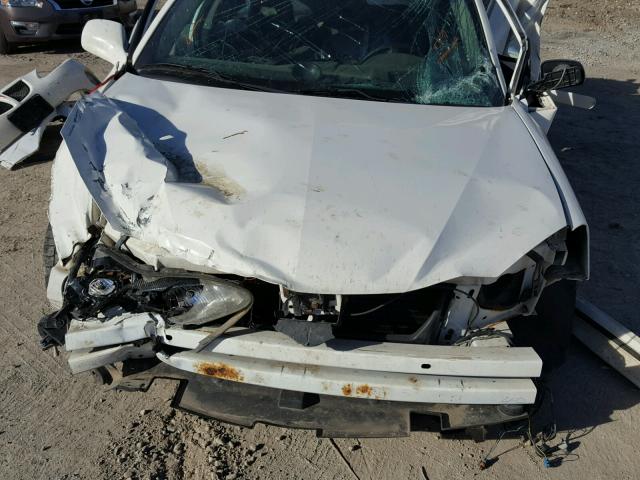 2G2WR524X51180259 - 2005 PONTIAC GRAND PRIX WHITE photo 7