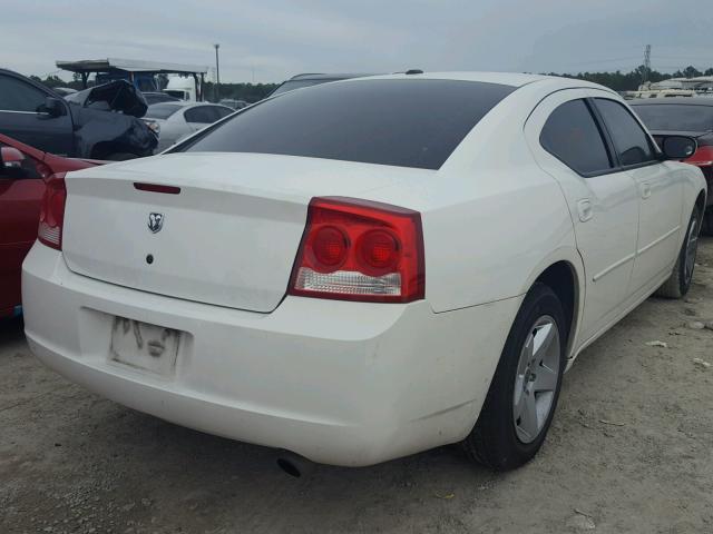 2B3CA3CV4AH218539 - 2010 DODGE CHARGER SX WHITE photo 4