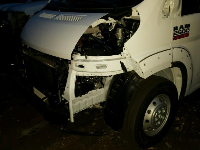 3C6TRVPG6GE122776 - 2016 RAM PROMASTER WHITE photo 9