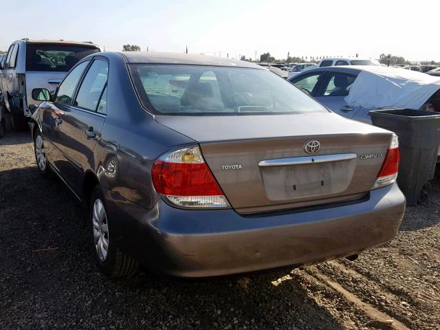 4T1BE32K56U698337 - 2006 TOYOTA CAMRY LE CHARCOAL photo 3