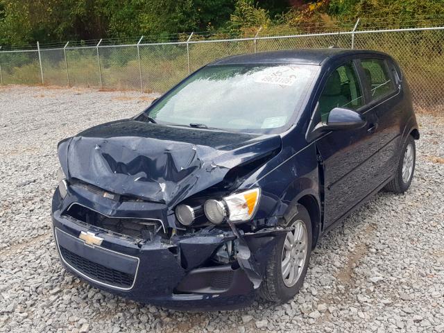 1G1JA6SH1F4161653 - 2015 CHEVROLET SONIC LS BLUE photo 2