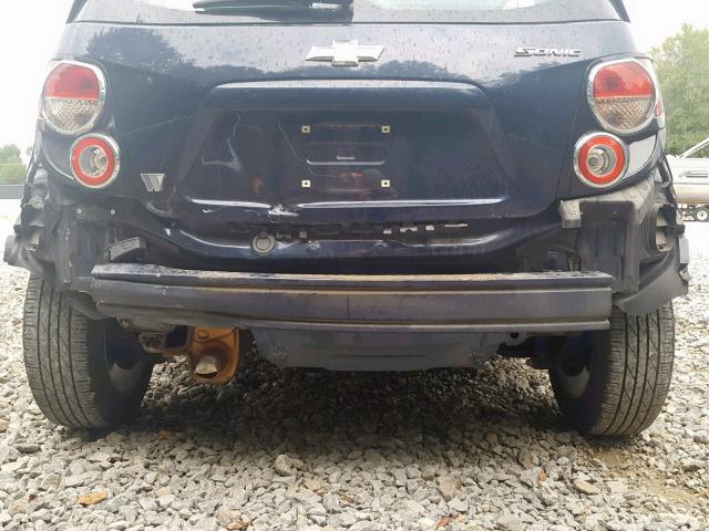 1G1JA6SH1F4161653 - 2015 CHEVROLET SONIC LS BLUE photo 9