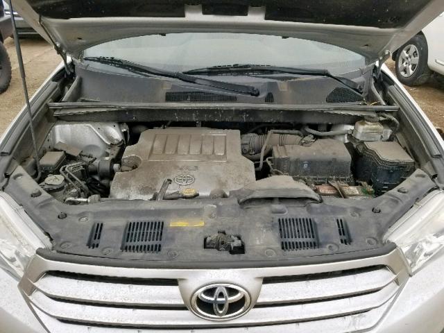 5TDZK3EH3DS128088 - 2013 TOYOTA HIGHLANDER SILVER photo 7