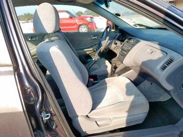 1HGCG6656XA112693 - 1999 HONDA ACCORD LX GRAY photo 5