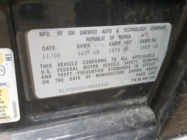 KL1TD66E09B624932 - 2009 CHEVROLET AVEO LS BLACK photo 10