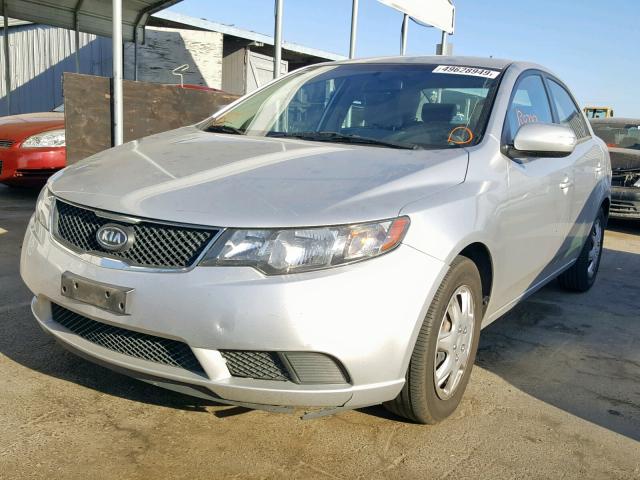 KNAFU4A21A5115472 - 2010 KIA FORTE EX SILVER photo 2