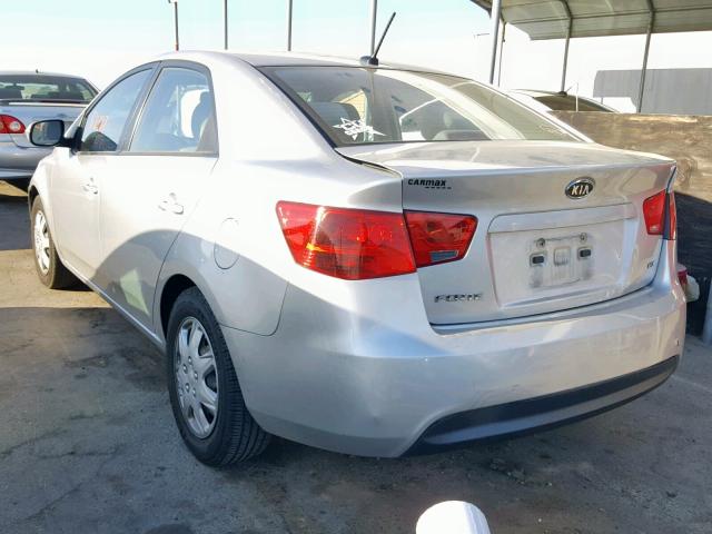 KNAFU4A21A5115472 - 2010 KIA FORTE EX SILVER photo 3