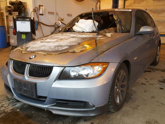 WBAVC53537FZ75419 - 2007 BMW 328 I SULE BLUE photo 2