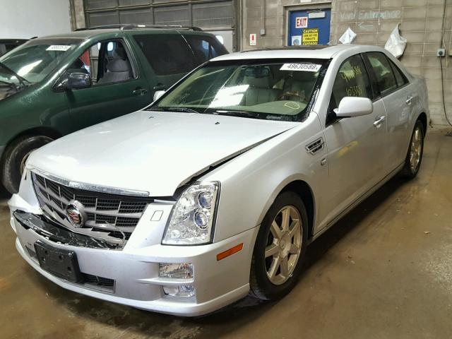 1G6DZ67A790168971 - 2009 CADILLAC STS SILVER photo 2