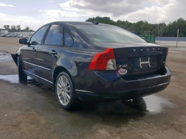 YV1382MS2A2496982 - 2010 VOLVO S40 2.4I BLACK photo 3