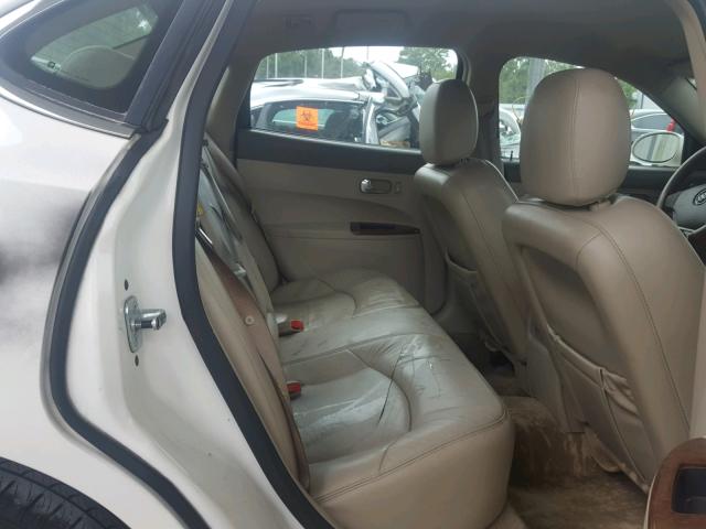 2G4WD582061207692 - 2006 BUICK LACROSSE C WHITE photo 6