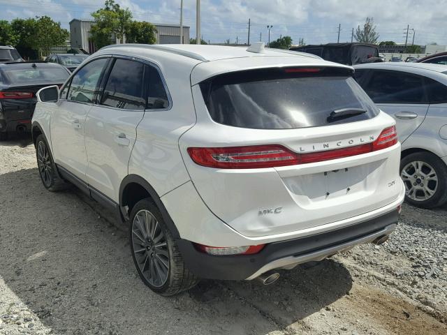 5LMCJ2C95HUL31038 - 2017 LINCOLN MKC SELECT WHITE photo 3