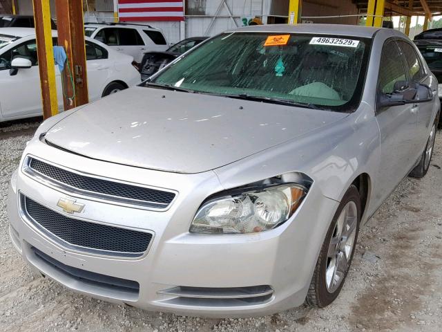 1G1ZC5E07A4101088 - 2010 CHEVROLET MALIBU 1LT SILVER photo 2