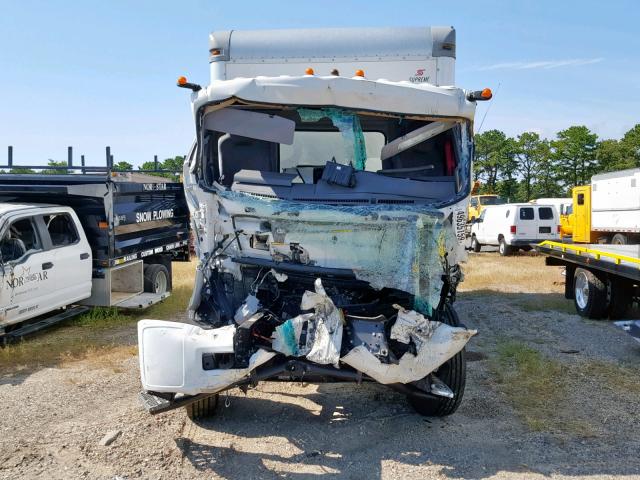 54DK6S162JSG00108 - 2018 ISUZU FTR WHITE photo 9