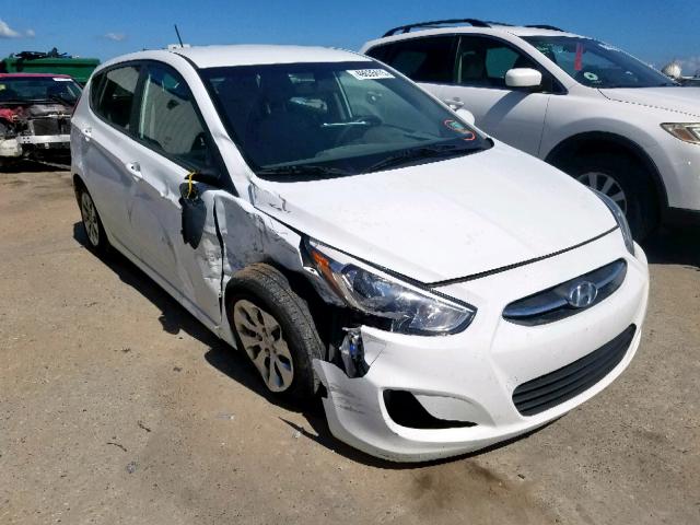 KMHCT5AE9HU313608 - 2017 HYUNDAI ACCENT SE WHITE photo 1