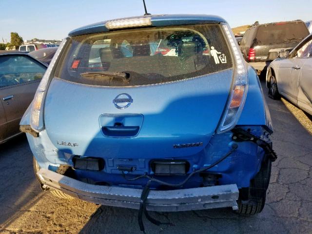 1N4AZ0CP5DC406532 - 2013 NISSAN LEAF S BLUE photo 9