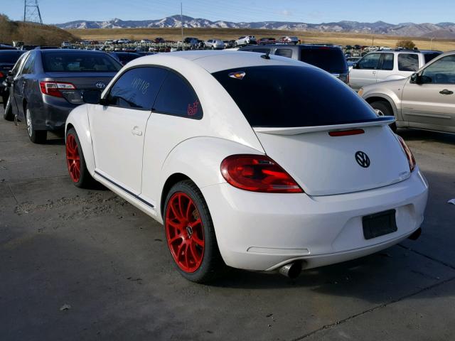 3VWVA7ATXCM603539 - 2012 VOLKSWAGEN BEETLE TUR WHITE photo 3