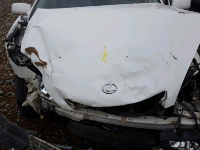 JTHBA30G045017389 - 2004 LEXUS ES 330 WHITE photo 7