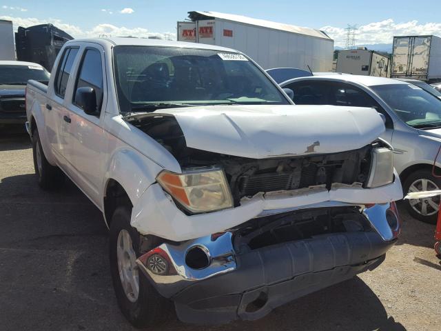 1N6AD07U66C407181 - 2006 NISSAN FRONTIER C WHITE photo 1