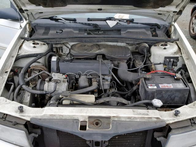 3B3AA46K5RT241538 - 1994 DODGE SPIRIT WHITE photo 7