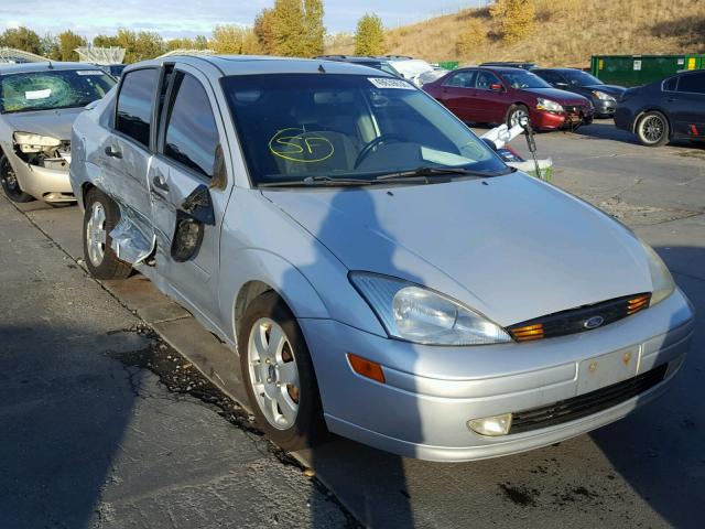 1FAFP38392W224959 - 2002 FORD FOCUS ZTS SILVER photo 1
