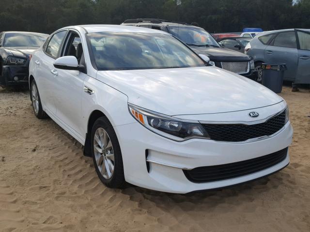 5XXGT4L30JG251829 - 2018 KIA OPTIMA LX WHITE photo 1