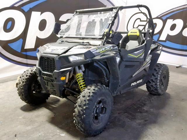 3NSVBE876HF916269 - 2017 POLARIS RZR S 900 GRAY photo 2